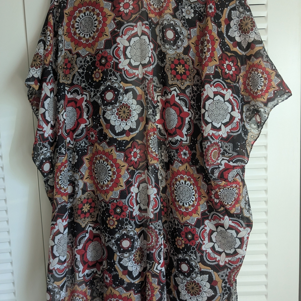 Floral Patterned Kimono